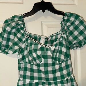 Green and White Checkered Puff Sleeve Dress
